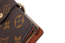 画像をギャラリービューアに読み込む, LOUIS VUITTON ルイヴィトン モノグラム 二つ折り財布 がま口 PVC メタル ブラウン ゴールド金具 美品 中古 4b008591