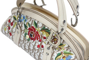 Christian Dior クリスチャンディオール トロッター ハンドバッグ 花柄 刺繍 05-MA-0035 キャンバス ベージュ 美品 中古 4b008618