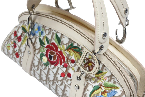 Christian Dior クリスチャンディオール トロッター ハンドバッグ 花柄 刺繍 05-MA-0035 キャンバス ベージュ 美品 中古 4b008618