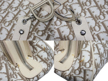 画像をギャラリービューアに読み込む, Christian Dior クリスチャンディオール トロッター ハンドバッグ 花柄 刺繍 05-MA-0035 キャンバス ベージュ 美品 中古 4b008618