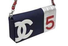 画像をギャラリービューアに読み込む, 極美品 CHANEL シャネル No.5 チョコバー チェーンワンショルダーバッグ 7番台 ココマーク キャンバス レザー シルバー金具 中古 4b008629