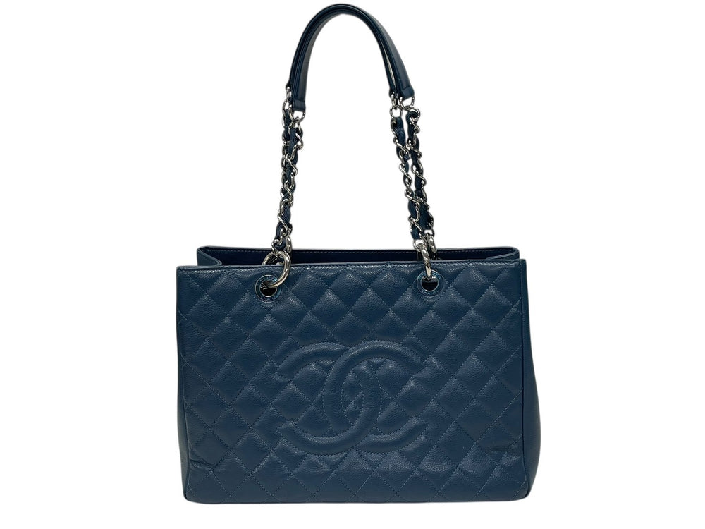 極美品 CHANEL シャネル GST チェーントートバッグ 17番台 キャビアスキン ココマーク ネイビー シルバー金具 中古 4b008642
