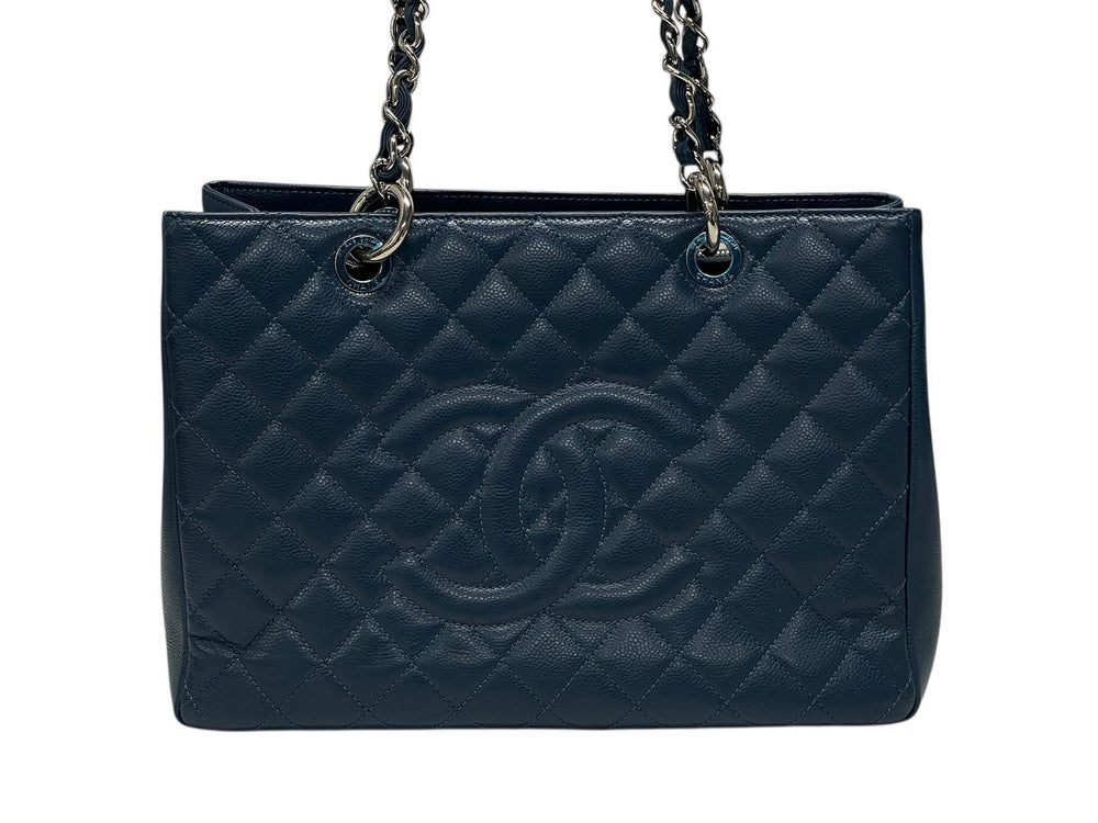 極美品 CHANEL シャネル GST チェーントートバッグ 17番台 キャビアスキン ココマーク ネイビー シルバー金具 中古 4b008642