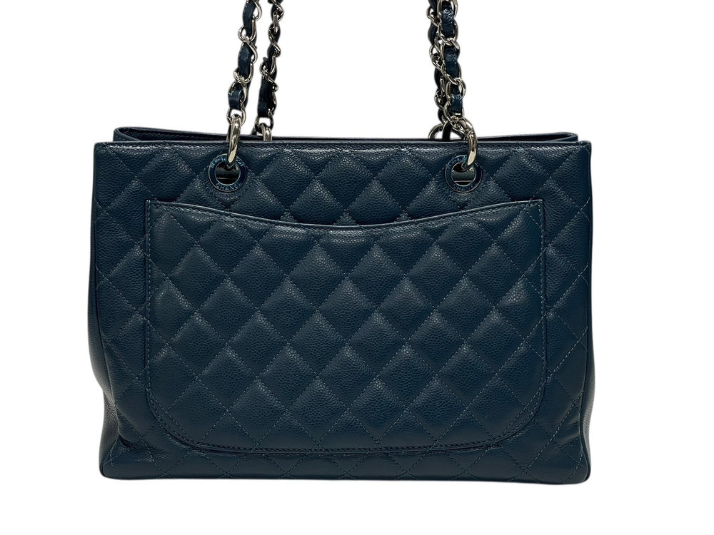 Very Good Condition CHANEL GST Chain Tote Bag 17th Caviar Skin Coco Mark Navy Silver Hardware Used 4b008642