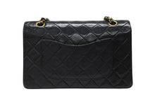 画像をギャラリービューアに読み込む, CHANEL シャネル マトラッセ25 Wフラップ Wチェーンショルダーバッグ 1番台 ラムスキン ココマーク ブラック ゴールド金具 美品 中古 4b008651