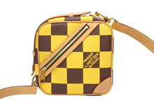 画像をギャラリービューアに読み込む, 新品未使用 LOUIS VUITTON ルイヴィトン ダミエ ポップ チェス メッセンジャー ショルダーバッグ N40562 イエロー ハンドバッグ ファレル 2023年 中古 4b008687