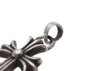 画像をギャラリービューアに読み込む, CHROME HEARTS クロムハーツ スモールCHクロス ベイル ペンダントトップ 重量23.8g シルバー 1991/Sterling刻印 美品 中古 4b008688