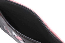 Load image into Gallery viewer, 新品未使用 CHRISTIAN DIOR クリスチャンディオール KAWS カウズ コラボ カードケース 10-BO-0179 ブラック ピンク 中古 4b008706