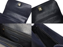 画像をギャラリービューアに読み込む, 極美品 CHANEL シャネル ビジネスアフィニティ マトラッセ チェーンショルダーバッグ スモール 30番台 ネイビー キャビアスキン ゴールド金具 中古 4b008727