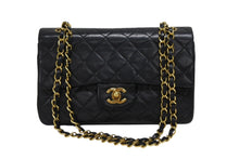 画像をギャラリービューアに読み込む, CHANEL シャネル Wフラップ マトラッセ チェーン ショルダーバッグ 1番台 ブラック ラムスキン ゴールド金具 美品 中古 4b008730