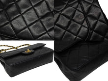 画像をギャラリービューアに読み込む, CHANEL シャネル Wフラップ マトラッセ チェーン ショルダーバッグ 1番台 ブラック ラムスキン ゴールド金具 美品 中古 4b008730