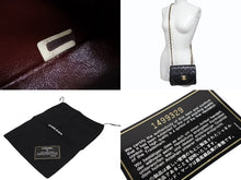 画像をギャラリービューアに読み込む, 極美品 CHANEL シャネル ミニマトラッセ 17 チェーンショルダーバッグ 1番台 ラムスキン ココマーク ブラック ゴールド金具 中古 4b008731