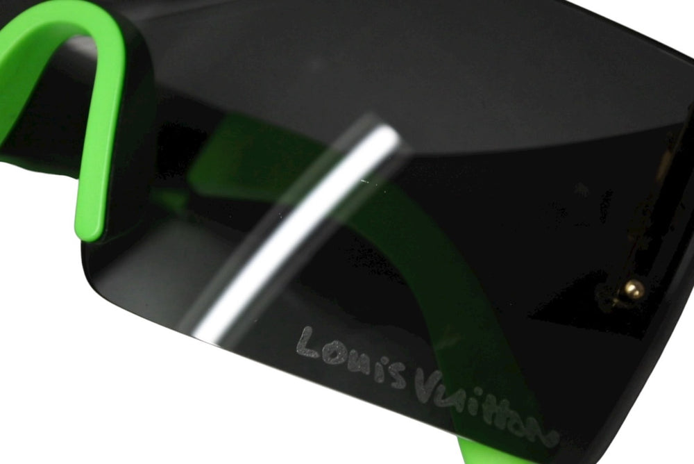 Very Good Condition LOUIS VUITTON LV Graffiti Mask Sunglasses Z0242U Black Green Stephen Sprouse Used 4b008747