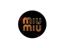 Load image into Gallery viewer, 極美品 MIUMIU ミュウミュウ イヤリング べっ甲カラー ブラウン ゴールド ロゴ金具 中古 4b008822
