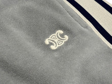 画像をギャラリービューアに読み込む, 極美品 CELINE セリーヌ トラックスーツパンツ ベルベットジャージー サイズS RP066748Q グレー ネイビー アイボリー 中古 4b008853