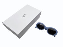 画像をギャラリービューアに読み込む, 新品同様 CELINE セリーヌ トリオンフ アセテートサングラス オーバル CL40194U イタリア製 ブルー シルバー金具 サイズ52◻︎22 中古 4b008854