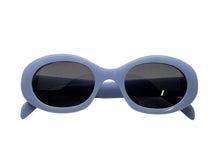 画像をギャラリービューアに読み込む, 新品同様 CELINE セリーヌ トリオンフ アセテートサングラス オーバル CL40194U イタリア製 ブルー シルバー金具 サイズ52◻︎22 中古 4b008854
