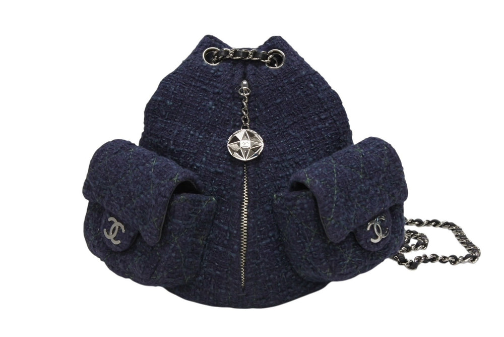 極美品 CHANEL シャネル ツイード バックパック ミニ リュック 17番台 ツイード レザー ネイビー シルバー金具 中古 4b008869