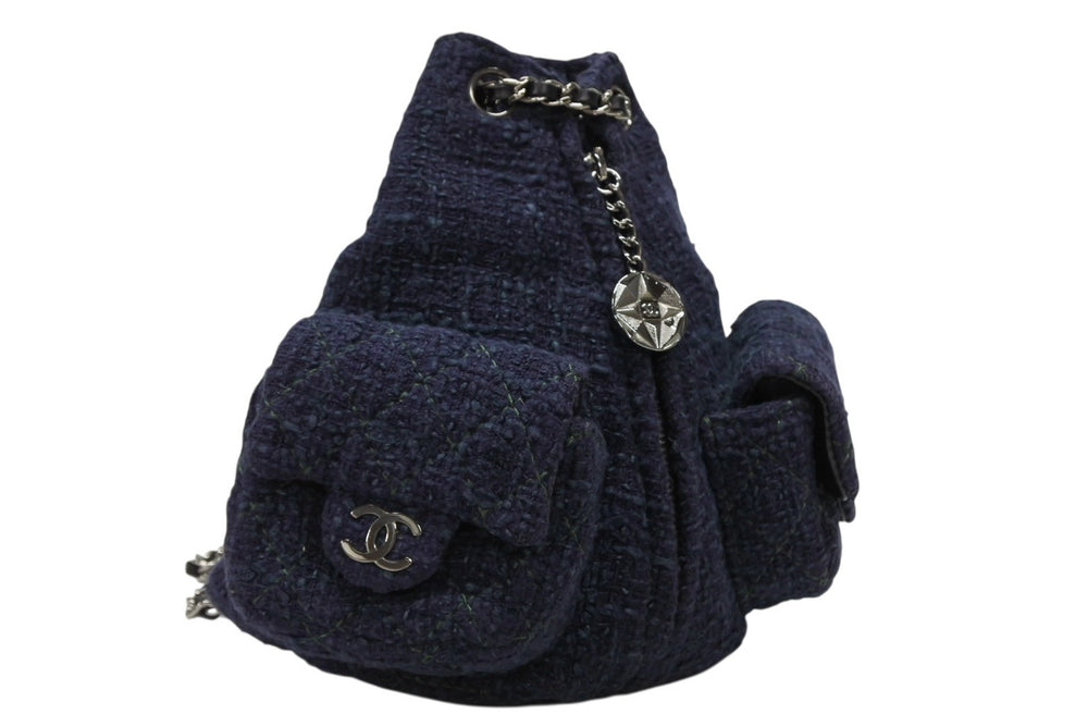 極美品 CHANEL シャネル ツイード バックパック ミニ リュック 17番台 ツイード レザー ネイビー シルバー金具 中古 4b008869