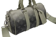 画像をギャラリービューアに読み込む, 極美品 LOUIS VUITTON ルイヴィトン キーポル バンドリエール25 2WAYバッグ M11591 PVC ヌメ革 カーキ シルバー金具 中古 4b008872
