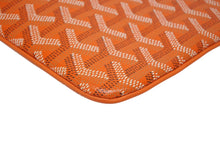 Load image into Gallery viewer, 極美品 GOYARD ゴヤール セナGM クラッチバッグ オレンジ ゴヤールディンキャンバス シルバー金具 中古 4b008873