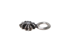 Load image into Gallery viewer, 新品未使用 CHROME HEARTS クロムハーツ CH クロス チャーム DIA ダイヤ 純正 ペンダント チャーム 重量約1.1g CHプラス シルバー925 中古 4b010327
