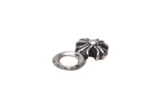 Load image into Gallery viewer, 新品未使用 CHROME HEARTS クロムハーツ CH クロス チャーム DIA ダイヤ 純正 ペンダント チャーム 重量約1.1g CHプラス シルバー925 中古 4b010327