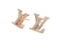 Load image into Gallery viewer, 極美品 LOUIS VUITTON ルイヴィトン LV アイコニック ストラス ピアス M00609 重量約3.5g GP メタル ラインストーン 両耳用 中古 4b012388