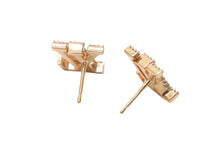 Load image into Gallery viewer, 極美品 LOUIS VUITTON ルイヴィトン LV アイコニック ストラス ピアス M00609 重量約3.5g GP メタル ラインストーン 両耳用 中古 4b012388