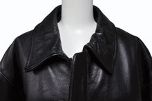 画像をギャラリービューアに読み込む, YOHJI YAMAMOTO POUR HOMME ヨウジヤマモトプールオム 1991AW 6,1 THE MEN Go Yohji Go! プリントレザーブルゾン ジャケット ブラック サイズM 美品 中古 4b008950