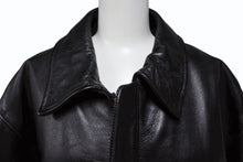 画像をギャラリービューアに読み込む, YOHJI YAMAMOTO POUR HOMME ヨウジヤマモトプールオム 1991AW 6,1 THE MEN Go Yohji Go! プリントレザーブルゾン ジャケット ブラック サイズM 美品 中古 4b008950