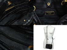 画像をギャラリービューアに読み込む, PRADA プラダ プリーツデザイン 2WAY ミニハンドバッグ ショルダーバッグ ロゴ レザー ブラック ゴールド金具 美品 中古 4b008959