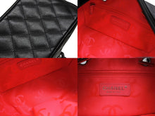 画像をギャラリービューアに読み込む, 極美品 CHANEL シャネル カンボンライン ミニ ボーリングバッグ A25171 10番台 ココマーク キルティング ブラック シルバー金具 中古 4b008974