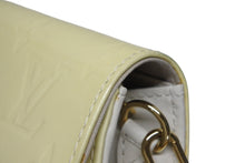 画像をギャラリービューアに読み込む, 極美品 LOUIS VUITTON ルイヴィトン モノグラム ヴェルニ サンセット ブルーバード ワンショルダーバッグ M93541 ペルル ゴールド金具 中古 4b009039