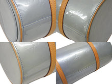 画像をギャラリービューアに読み込む, 極美品 LOUIS VUITTON ルイヴィトン ヴェルニ ベッドフォード ショルダーバッグ M91309 ベビーブルー ゴールド金具 中古 4b009050