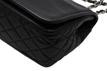 Load image into Gallery viewer, 極美品 CHANEL シャネル Sフラップ Wチェーンショルダーバッグ 15番台 ココマーク キャビアスキン ブラック シルバー金具 中古 4b009055