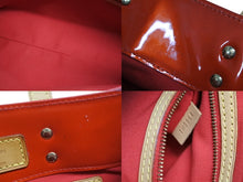 画像をギャラリービューアに読み込む, LOUIS VUITTON ルイヴィトン ヴェルニ リードPM トートバッグ ハンドバッグ M91990 ポムダムール ゴールド金具 美品 中古 4b009057