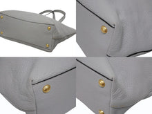 画像をギャラリービューアに読み込む, PRADA プラダ トートバッグ ブランドロゴ 1BG043 ルーマニア製 レザー グレー ゴールド金具 美品 中古 4b009063