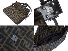 画像をギャラリービューアに読み込む, FENDI フェンディ マンマバケット ワンショルダーバッグ ズッカ柄 キャンバス レザー ブラウン ブラック ガンメタ金具 美品 中古 4b009075