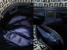 画像をギャラリービューアに読み込む, 極美品 FENDI フェンディ ズッキーノ ワンショルダーバッグ イタリア製 キャンバス レザー グレー ネイビー シルバー金具 中古 4b009081