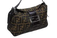 画像をギャラリービューアに読み込む, FENDI フェンディ マンマバケット ワンショルダーバッグ ズッカ柄 キャンバス レザー ブラウン シルバー金具 美品 中古 4b009108