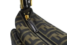 Load image into Gallery viewer, FENDI フェンディ マンマバケット ハンドバッグ 26425 ズッカ柄 ブラウン レザー キャンバス ゴールド金具 美品 中古 4b009109