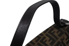 画像をギャラリービューアに読み込む, 極美品 FENDI フェンディ マンマバケット ワンショルダーバッグ ズッカ柄 ブラウン キャンバス レザー シルバー金具 中古 4b009111