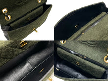 画像をギャラリービューアに読み込む, CHANEL シャネル マトラッセ24 シングルフラップ Wチェーンショルダーバッグ 1番台 ラムスキン ココマーク ブラック 美品 中古 4b009131