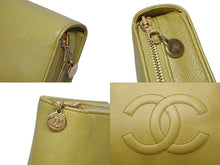 画像をギャラリービューアに読み込む, CHANEL シャネル ココマーク コスメポーチ 5番台 キャビアスキン マスタード ゴールド金具 極美品 中古 4b009133