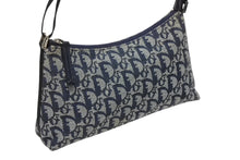 画像をギャラリービューアに読み込む, Christian Dior クリスチャンディオール サドルポーチ アクセサリーポーチ トロッター柄 PZ 1012 ネイビー シルバー金具 美品 中古 4b009142