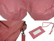 画像をギャラリービューアに読み込む, BALENCIAGA バレンシアガ フォルク ショルダーバッグ 246432 6603 レザー ピンク アンティークゴールド金具 美品 中古 4b009144