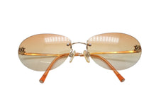 画像をギャラリービューアに読み込む, CHANEL シャネル リムレス サングラス 4013 c.125/56 サイズ59□16 130 ココマーク オレンジ 美品 中古 4b009148
