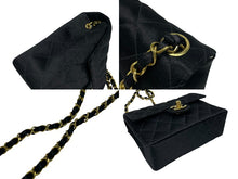 画像をギャラリービューアに読み込む, 極美品 CHANEL シャネル ミニマトラッセ チェーンショルダーバッグ ココマーク 3番台 サテン ブラック ゴールド金具 中古 4b009160