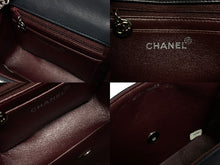 画像をギャラリービューアに読み込む, 極美品 CHANEL シャネル ミニマトラッセ ショルダーバッグ 5番台 ココマーク ラムスキン ネイビー ゴールド 美品 中古 4b009164